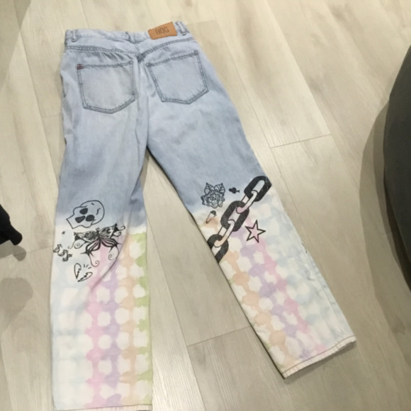 BDG, size 27, light blue Jean multi color bottoms - Picture 2 of 3